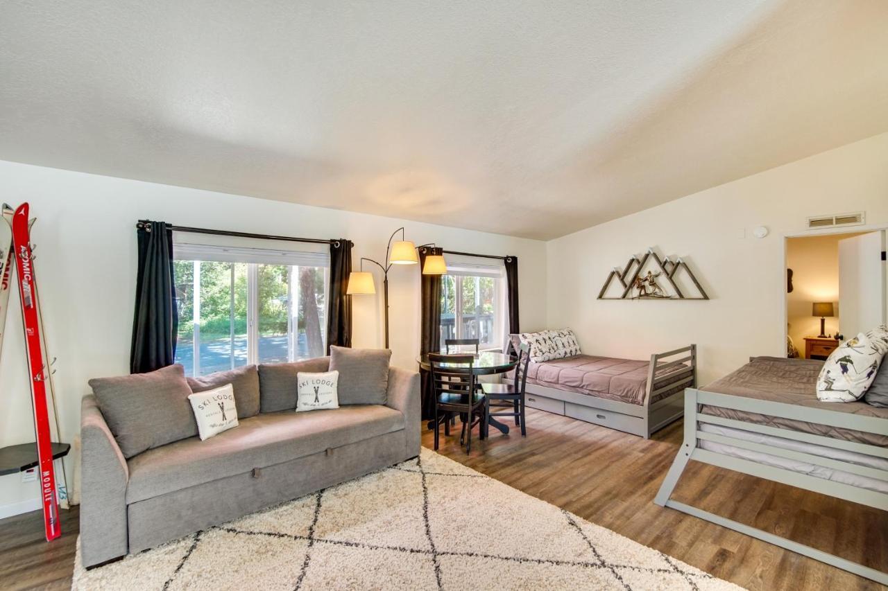 Riverfront Home With Deck, Near Mount Rainier! Packwood Extérieur photo